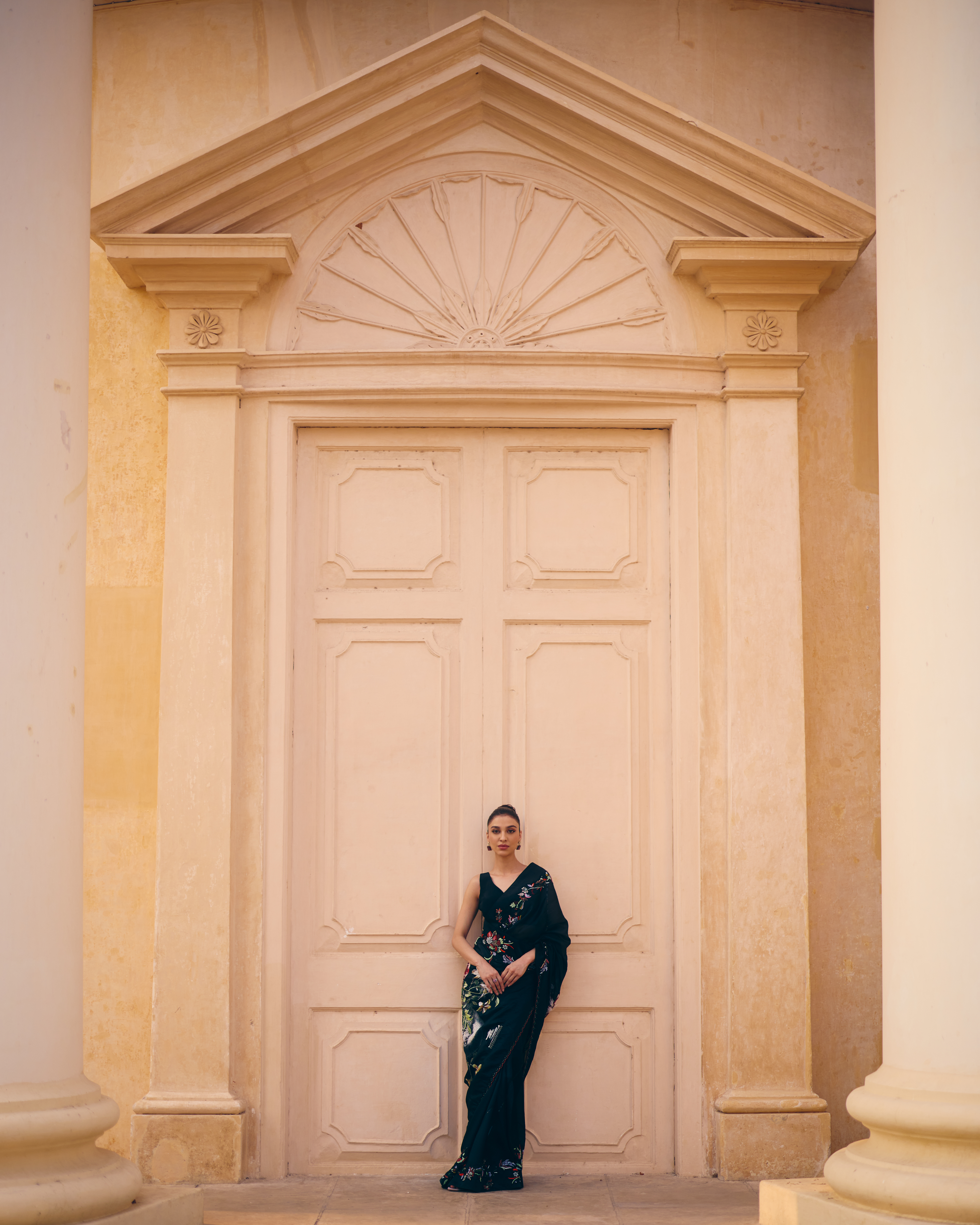 Midnight Botanica Saree Set — Aurelle collection — image 3