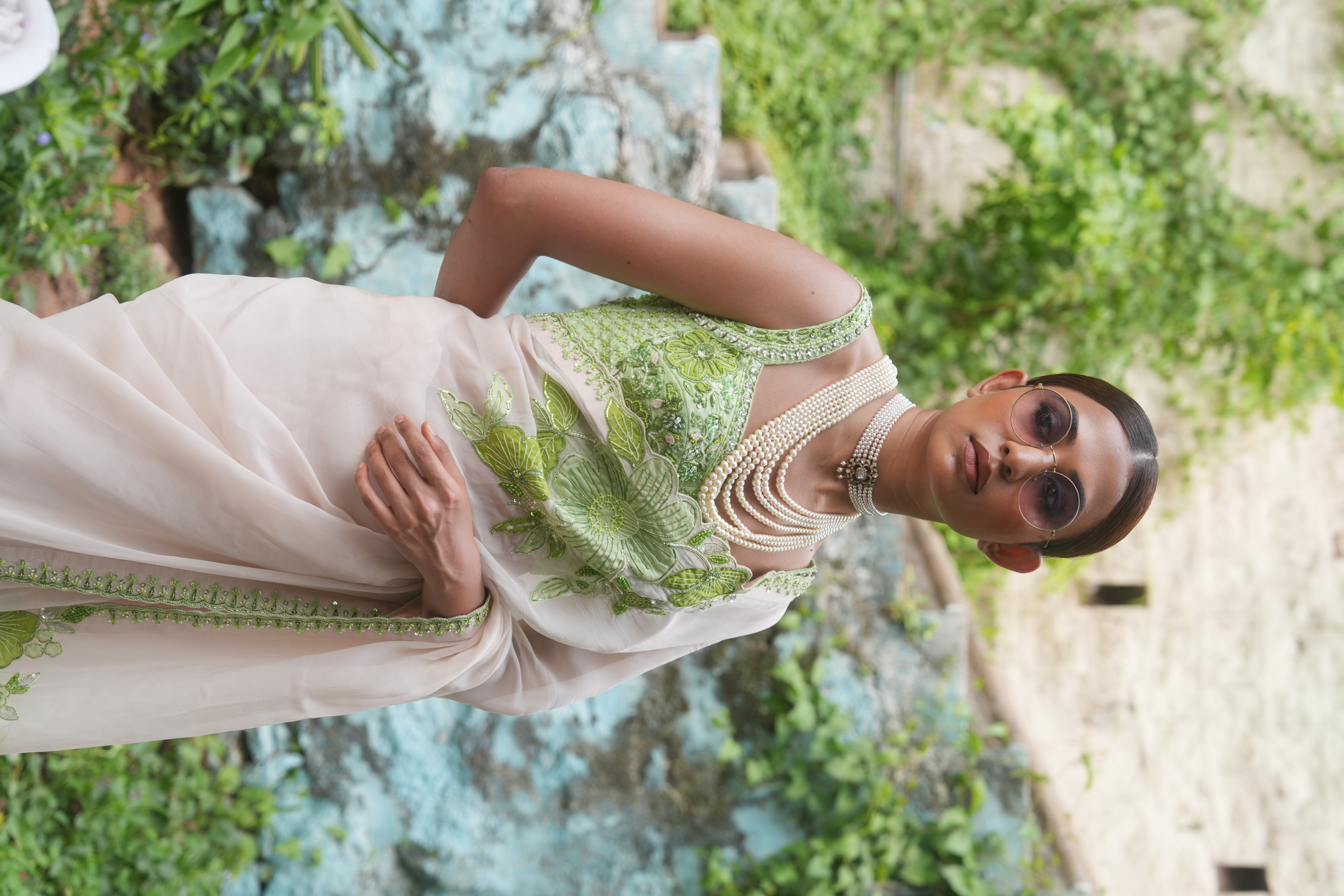 Aurelia Bloom Saree Set — Solace collection — image 5
